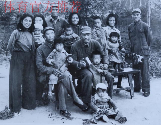 天山筑魂 雏鹰展翅--青少年骨龄测试新疆站侧记 天山筑魂 雏鹰展翅--青少年骨龄测试新疆站侧记